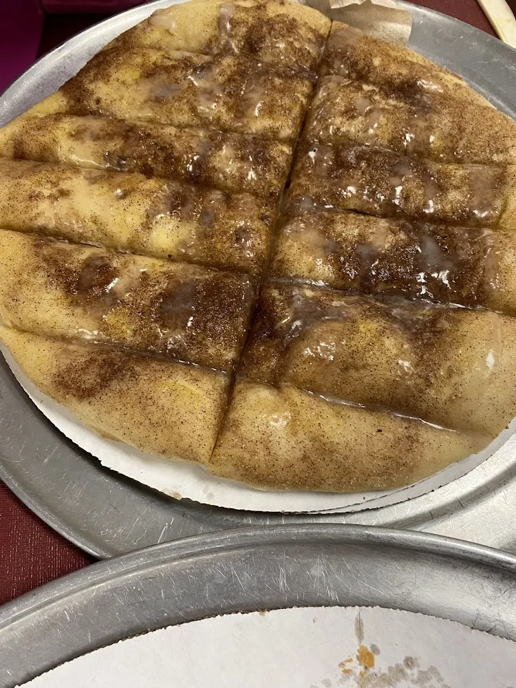 Cinnamon Dessert Pizza